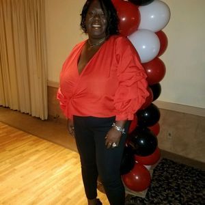 Meet your Posher, Annette